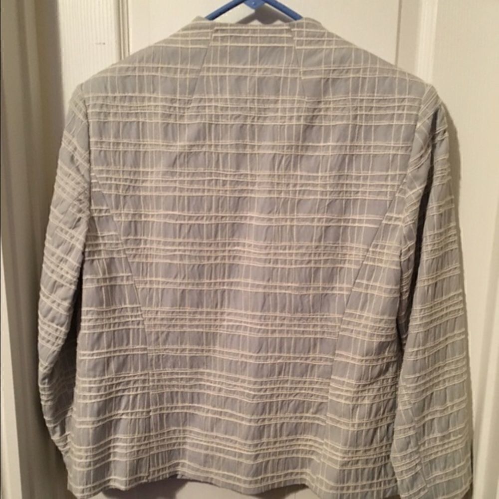 Light Blue and White Jacket - Picture 2 of 3